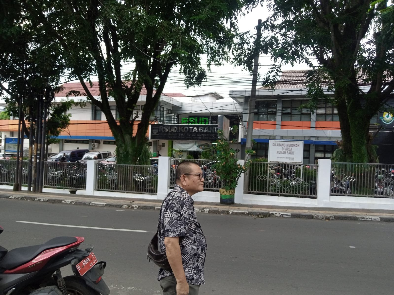 DIDUGA RSUD KOTA BANDUNG MEMERAS PASIEN TES NARKOBA DEMI PAD BLUD. 1 WhatsApp Image 2024 04 27 at 20.24.17