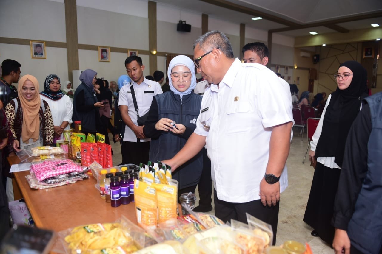 OPENING CEREMONY PROGRAM UMKM NAIK KELAS, BUPATI STRATEGI PERCEPATAN EKONOMI 1 445412864 834408722054301 7326766568735306245 n