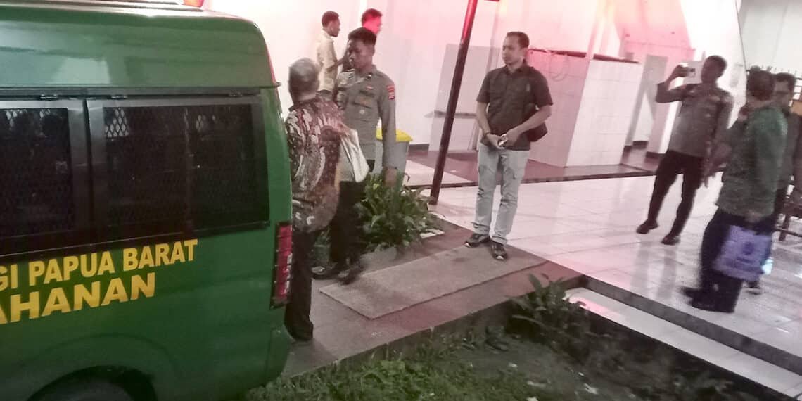 Fakta Terungkap di Persidangan: 5 Auditor BPK Papua Barat menerima pembagian uang di kamar hotel. 1 BPK1 1140x570 1