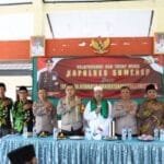 Kapolres Sumenep Tegaskan Untuk Tingkatkan Patroli dan Sosialisasi Bahaya Narkoba Saat Kunjungan Kepulau Kec. Kangayan WhatsApp Image 2024 05 16 at 10.22.16