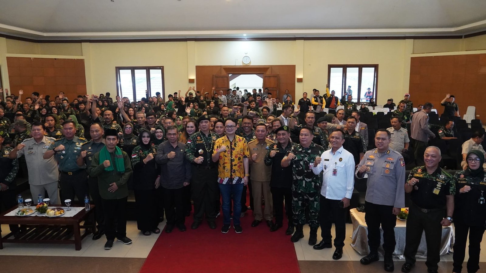 SOSIALISASI UMKM DAN DIGITALISASI PASAR, PLH SEKDA" MENINGKATKAN EFISIENSI DAN EFEKTIVITAS USAHA" 1 449042331 855570406604799 1409045083165913315 n