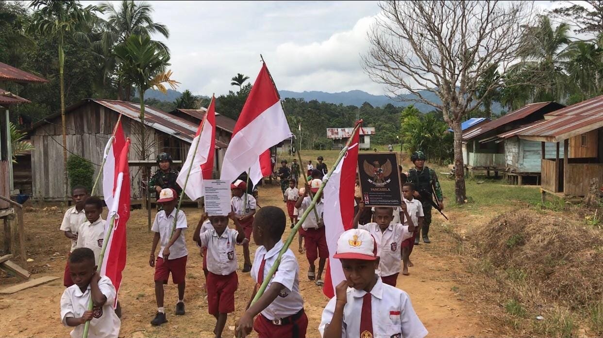 Merah Putih Berkibar Di Bukit Somografi Pada Perayaan Hari Lahir Pancasila 1 WhatsApp Image 2024 06 02 at 09.25.02