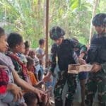 Satgas Yonif 310/KK Bersama Puskesmas Web Berkomitmen Tingkatkan Kesehatan dan Gizi Anak Perbatasan WhatsApp Image 2024 06 19 at 08.37.05