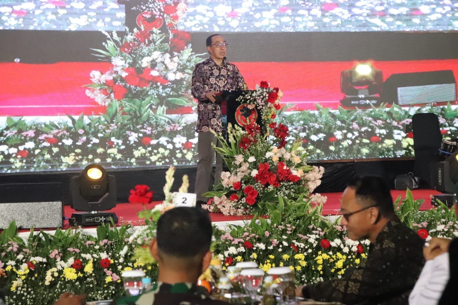 PISAH SAMBUT KAPOLRESTA SUKABUMI, SEKDA ADE SAMPAIKAN PENTINGNYA SINERGITAS DAN KOLABORASI 1 452128748 870618941766612 4254108857894538785 n