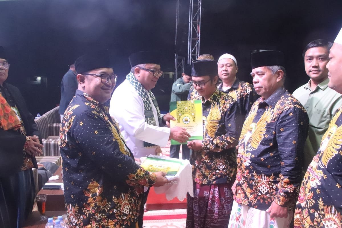 MAULID NABI MUHAMMAD SAW, BUPATI MARWAN "MOMENTUM BERSYUKUR DAN PENGUATAN SILATURAHMI" 1 459302824 905441411617698 1890208307564119381 n