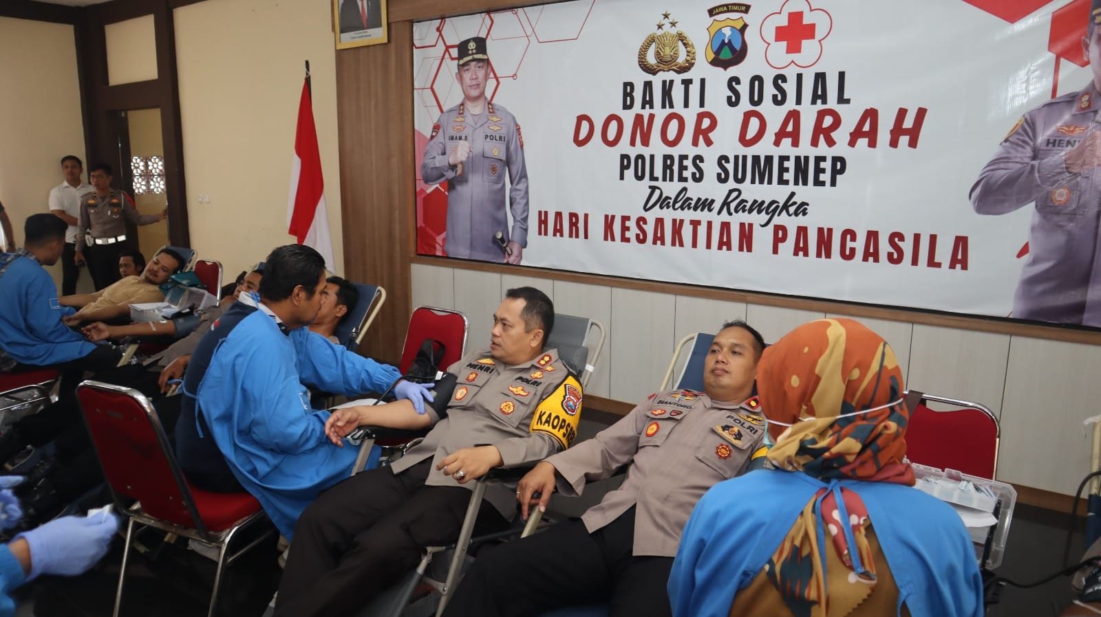 Gelar Aksi Donor Darah Polres Sumenep di hari Kesaktian Pancasila Karena Setiap Tetes Darah untuk Kemanusiaan 1 WhatsApp Image 2024 09 30 at 13.45.15