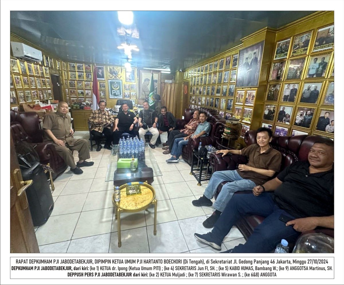 Ketua Umum PJI Hartanto Boechori Tunjuk Ketua Umum PITI Jadi Pimpinan Depkumham PJI 1 WhatsApp Image 2024 10 30 at 11.28.59