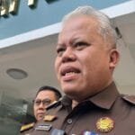 Kejagung Periksa Dua Mantan Pejabat Kementerian Perdagangan dalam Kasus Impor Gula 12