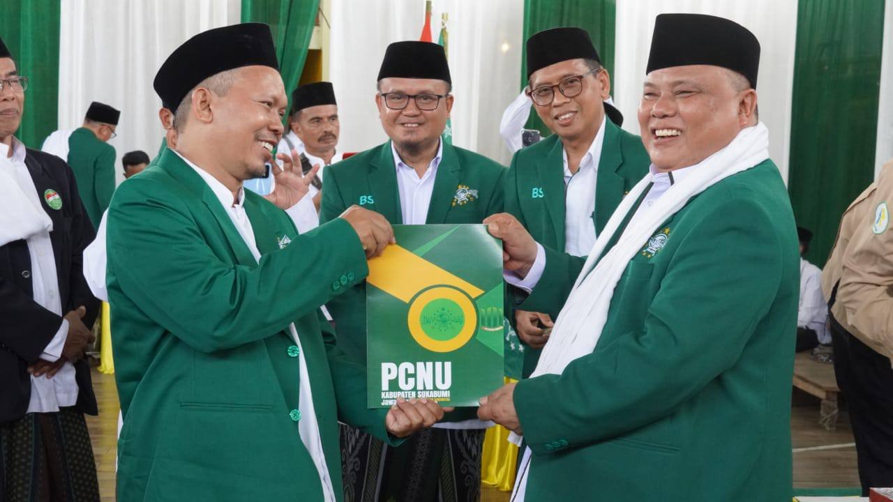 PELANTIKAN PENGURUS MWCNU SE WILAYAH V, BUPATI MINTA KELUARGA BESAR NU JADI PELOPOR PERUBAHAN MENUJU KEMAJUAN 1 465123139 943173284511177 3780795642664750468 n