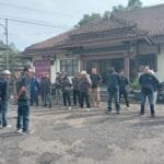 JELANG PEMILIHAN, ALAT PERAGA KAMPANYE DI KECAMATAN PARUNGKUDA DI BERSIHKAN 468021214 960486612779844 8041458220483049941 n
