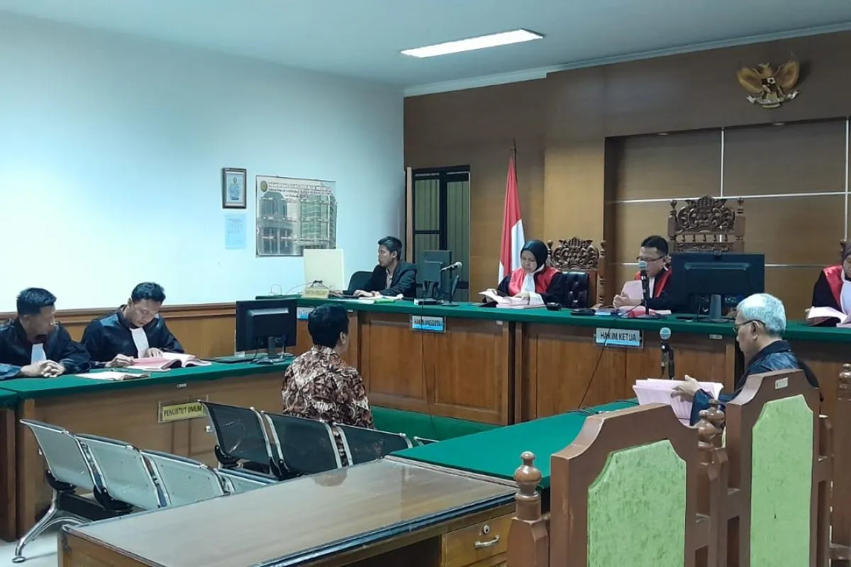 Kejati Banten Tetapkan Tiga Tersangka Korupsi dalam Kasus Kredit Fiktif Bank BJB, Kerugian Negara Capai Rp. 6,1 Miliar 1 IMG 20241106 WA0026 3.jpg