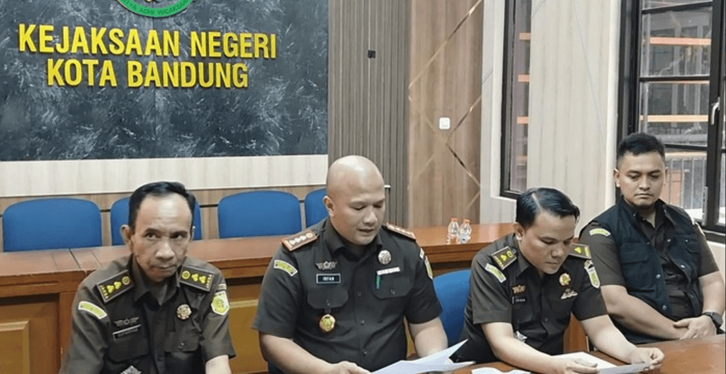 Mantan Rektor Universitas Bandung Ditangkap, Diduga Korupsi Dana Program Indonesia Pintar (PIP) 1 Screenshot 2024 11 26 074821