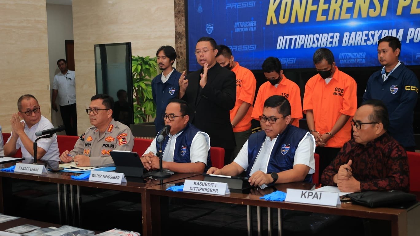 WhatsApp Image 2024 11 13 at 19.14.11