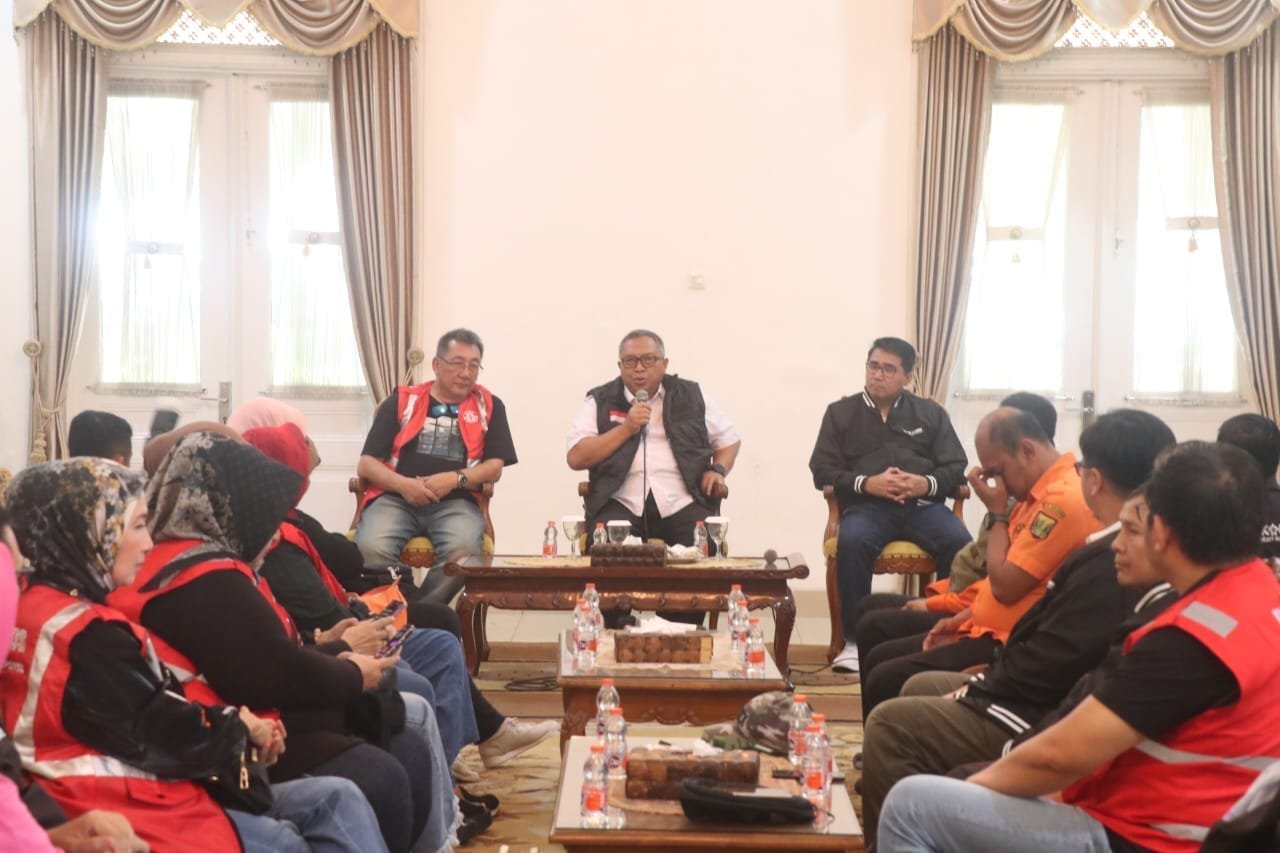 Bantuan Bagi Korban Bencana Terus Mengalir, Bupati Sukabumi: Terima Kasih atas Kepedulian Semua Pihak 1 470237214 976488024513036 7099270700677394512 n