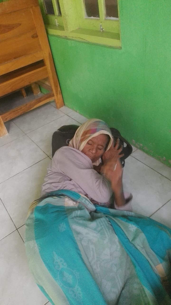 Kisah Pilu Seorang Wanita Bernama Wara Penyandang Disabilitas Tuna netra dan Juga Tuna Rungu yang Di Tinggal Suaminya 1 a85590e8 2c47 4ac4 816e d8a4eb9492c7