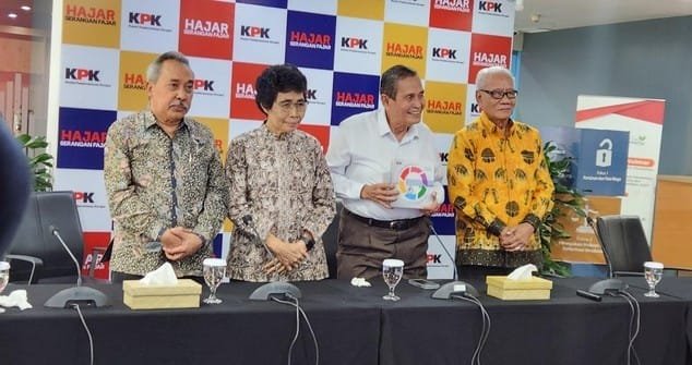 Dewas KPK Meminta Maaf: Kepercayaan Publik Menurun, Kami Belum Berhasil Tingkatkan Integritas 1 konferensi pers dewas kpk di gedung aclc jakarta adrialdetikcom 169