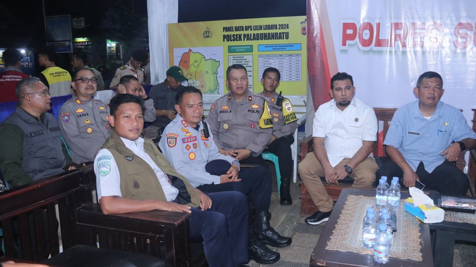 Sekda Ade Suryaman Pastikan Keamanan dan Kelancaran Nataru, Monitoring Pos Pam Bale Citepus 1 472111992 986803110148194 7271511994098243170 n