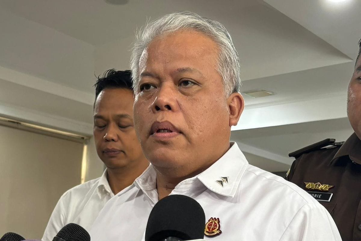 Kejaksaan Agung Tangkap Buron Korupsi Pengangkutan Batu Bara di Jakarta Selatan 1 672b2dac37682