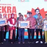 LAUNCHING GERAI DEKRANASDA KOTA CIMAHI, Pj. WALI KOTA CIMAHI : UPAYA STRATEGIS DORONG UMKM CIMAHI BERDAYA SAING WhatsApp Image 2025 01 17 at 06.01.17