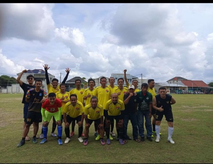 Turnamen Sepak Bola Kembali Digelar di Lapangan Pamoras, CSR FC Juara Setelah Drama Adu Penalti 1 WhatsApp Image 2025 02 17 at 04.25.57