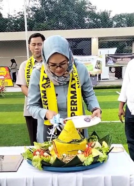 Bumdesma Kecamatan Purabaya Resmikan Lapangan Sepak Bola Mini Permata Arena 1 5d5a0927 9014 4571 8888 c34dfcdf3da6