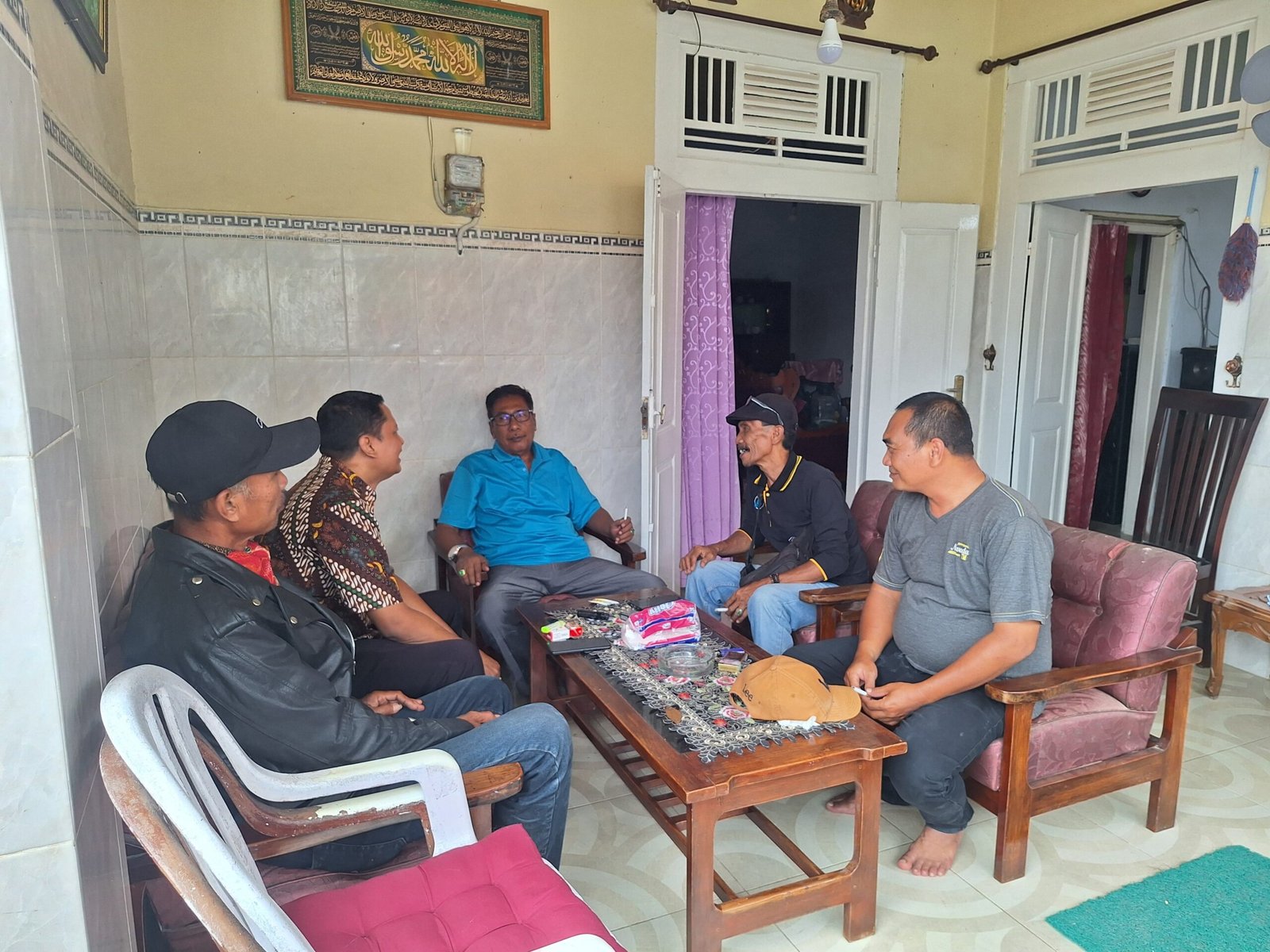 Perusahaan Daerah Air Minum (PDAM) Sumenep Berjanji Akan Memperbaiki Penyambungan Pipa Baru yang Belum Berfungsi khusus Desa Kalianget timur. 1 f3fd2303 a4a3 4613 b9c1 1a5fc810d6b7 scaled