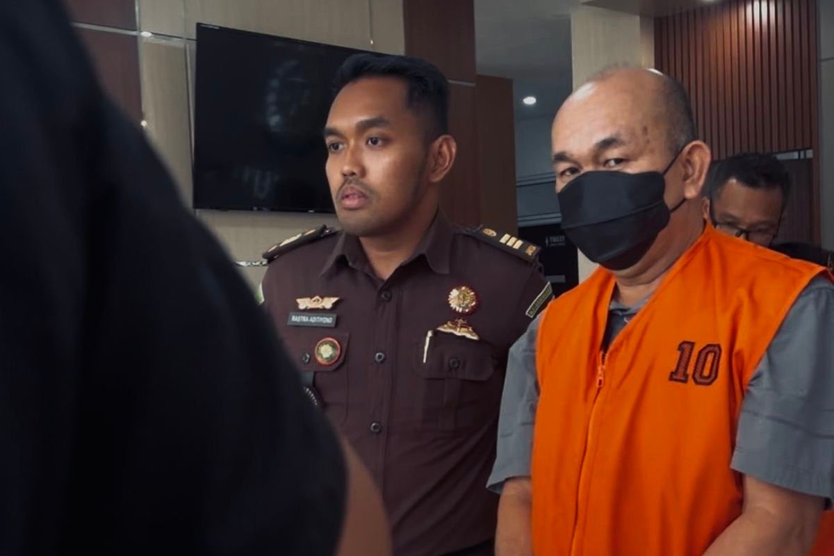 Kadis Kominfo Kalbar Resmi Ditahan, Terseret Kasus Korupsi Proyek Serat Optik Rp 6 Miliar 1 68109a4143089