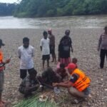 Helikopter dan Prosesi Adat Dikerahkan dalam Pencarian Iptu Tomi Samuel Marbun di Papua Barat Prosesi adat 860x388 1