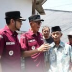 Wali Kota Sukabumi Tegur Langsung Warga Buang Sampah Sembarangan di Nangeleng Dorong Disiplin dan Kolaborasi Jaga Lingkungan WhatsApp Image 2025 04 30 at 09.46.05 7ad80f58