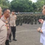 Kolaborasi Polri dan Unhan Latih 3.183 Sarjana Penggerak untuk Sukseskan Program Makan Bergizi Gratis polri unhan berkolaborasi latih 3183 sarjana untuk sukseskan mbg 1745615508081 169