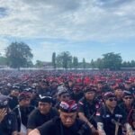 13.000 Pecalang Adat Bali Padati Lapangan Renon, Tegaskan Penolakan terhadap Ormas Non-Adat 6828173773825