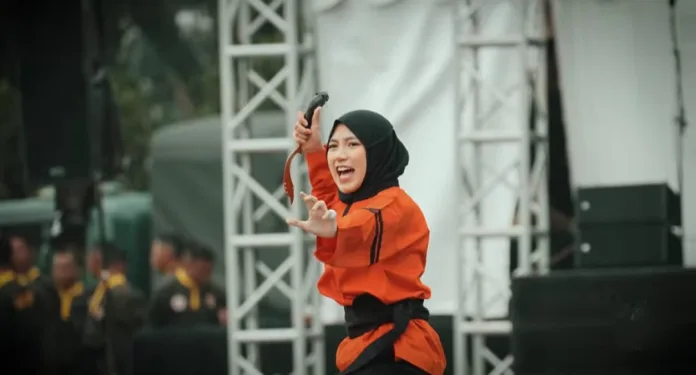 Pencak Silat Militer 696x375 1