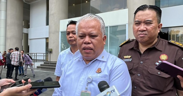 Kejagung Kembali Teliti Berkas Kasus Pagar Laut Tangerang, Penahanan Empat Tersangka Ditangguhkan 1 Screenshot 2025 05 08 104912