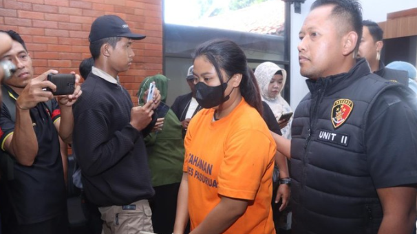 Warga Apresiasi Terungkapnya Penipuan Modus Pinjol yang Menjerat 195 Orang di Pasuruan 1 Screenshot 2025 05 10 003330