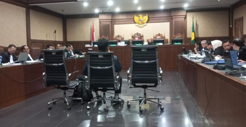 Penyidik KPK Ungkap Firli Bahuri Sebar Info OTT Sebelum Hasto dan Harun Ditangkap 1 Screenshot 2025 05 10 003517