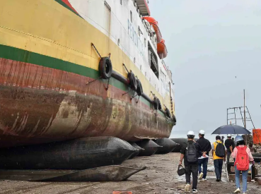 Usut Dugaan Korupsi Rp 177 Miliar, Jaksa dan Ahli Periksa Galangan Kapal PT Dok dan Perkapalan Waiame Ambon 1 Screenshot 2025 05 12 153929