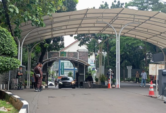 Pengamanan Kejaksaan Agung oleh TNI: Langkah Strategis atau Ancaman terhadap Independensi? 1 Screenshot 2025 05 15 092129