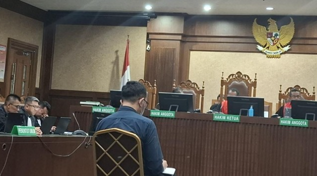 Hakim Nonaktif Heru Hanindyo Ajukan Banding atas Vonis 10 Tahun Penjara dalam Kasus Suap Pembebasan Ronald Tannur 1 Screenshot 2025 05 15 093224