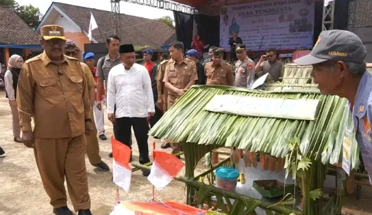 Hari Jadi ke-40 Desa Tenjojaya, Bupati Sukabumi: "Soliditas Adalah Kunci Suksesnya Pembangunan" 1 Screenshot 2025 05 20 082809