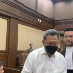 Hendry Lie Dituntut 18 Tahun Penjara dan Ganti Rugi Rp 1,6 Triliun dalam Kasus Korupsi Timah Screenshot 2025 05 23 074106