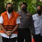 KPK Sita 6 Aset Senilai Rp 9 Miliar Terkait Korupsi Dana Hibah Pemprov Jatim 2019–2022 WhatsApp Image 2025 05 17 at 21.20.28 c4d8a009