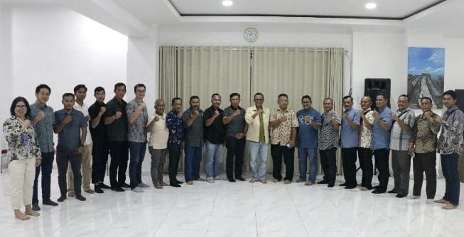 Bupati Belitung Ajak Perusahaan Sawit Percantik Lahan dan Bersinergi Bangun Daerah 1 WhatsApp Image 2025 05 29 at 12.59.17 7aada45e