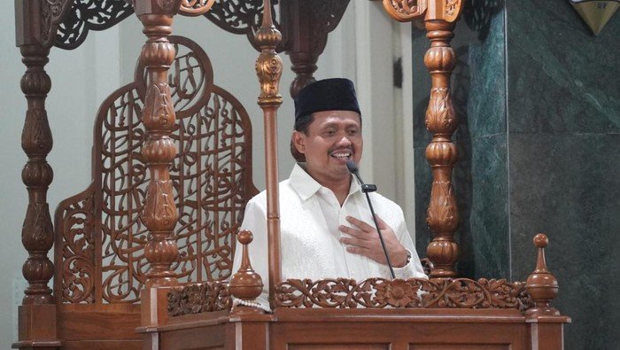 Bupati Sumedang Isi Tausyiah di Kejaksaan Agung, Ajak Umat Mengubah Diri untuk Takdir Terbaik 1 bupati sumedang dony ahmad munir 1746752064137 169