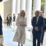 Hangat dan Berkesan: Momen Didit Hediprasetyo Berbincang dengan Brigitte Macron di Istana Merdeka istri presiden prancis brigitte macron sempat berbincang hangat dengan putra presiden prabowo didit hediprasetyo di istana mer 1748403900266 169