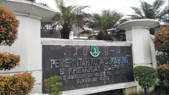 Diduga Terlibat SPK Bodong, Oknum Pemkot Sukabumi Dapat Somasi Hukum 1 kantor pemkot sukabumi 2