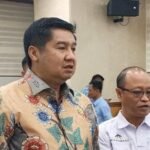 Menteri Ara Siap Direshuffle Jika Gagal Bangun 3 Juta Rumah: “Tapi Bukan Karena Korupsi” menteri perumahan dan kawasan permukiman maruarar sirait di kantor badan pengawasan keuangan dan pembangunan jakarta timur kam 1745505841443 169