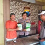 Nelayan Masalembu Kembali Temukan 3 Kg Sabu, Diserahkan Kepada Polsek Masalembu WhatsApp Image 2025 06 01 at 20.35.41 f1a21512