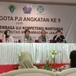 18 Jurnalis Lulus UKW di Indramayu, PJI Kompeten Saja Tidak Cukup, Harus Rendah Hati WhatsApp Image 2025 06 02 at 00.16.13 4cf77380