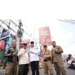 Pemkot Sukabumi Tertibkan Reklame Ilegal, Wakil Wali Kota Turun Langsung Dukung Penegakan Aturan WhatsApp Image 2025 06 05 at 00.20.18 02aedba1