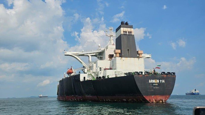 Hakim Perintahkan Kapal Supertanker MT Arman Dikembalikan, Jaksa Banding: Potensi Kerugian Negara Capai Triliunan 1 kapal supertanker mt arman 114 berbendera iran 1749529198306 169